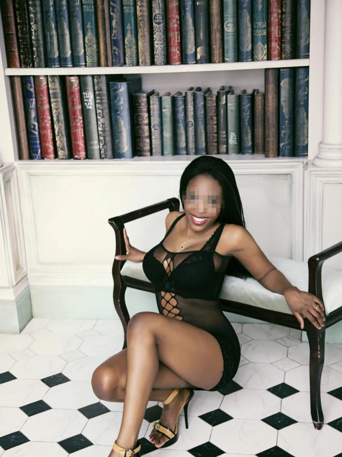 Наоми фото — проститутка СПб